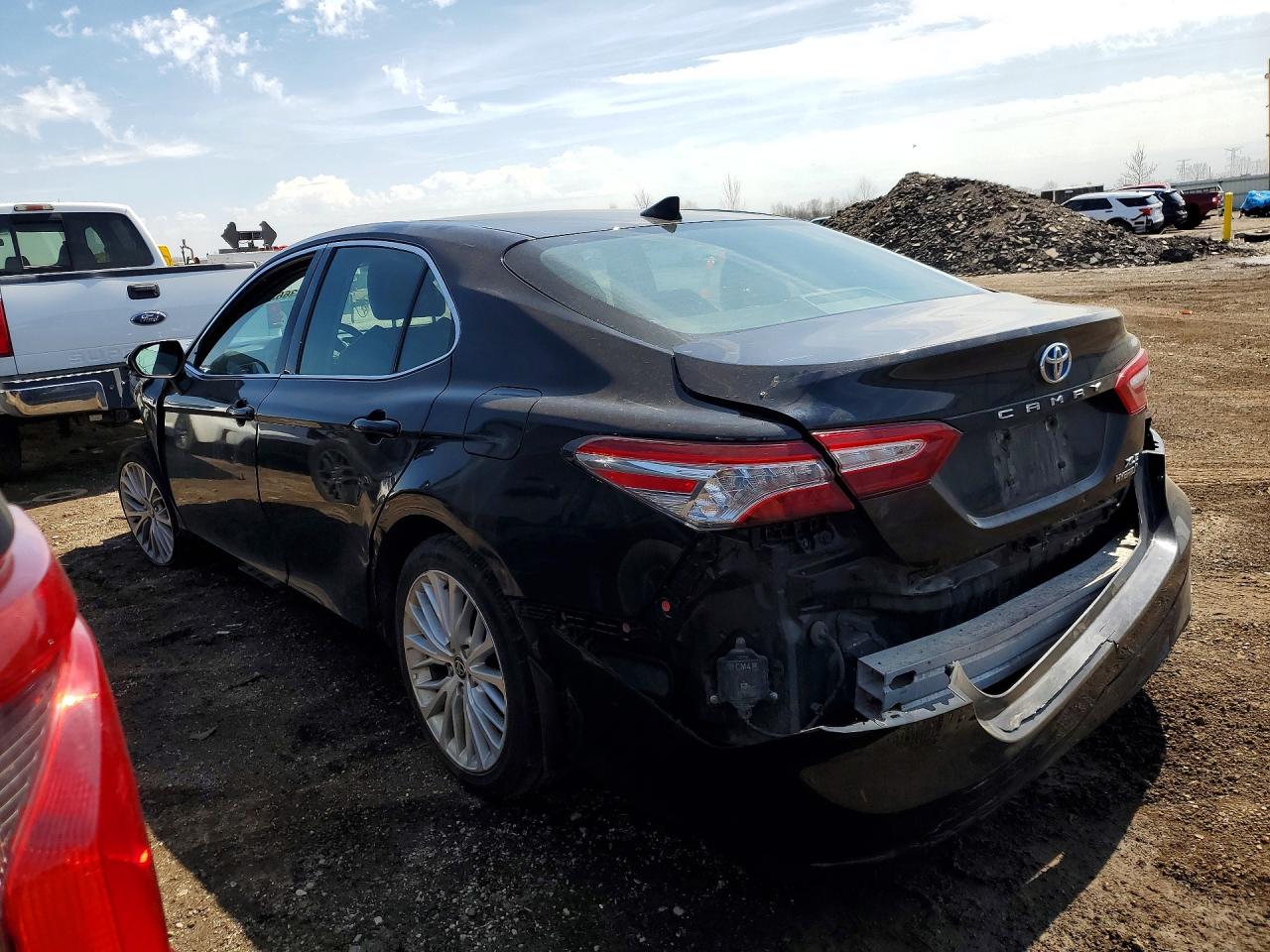 2020 TOYOTA CAMRY