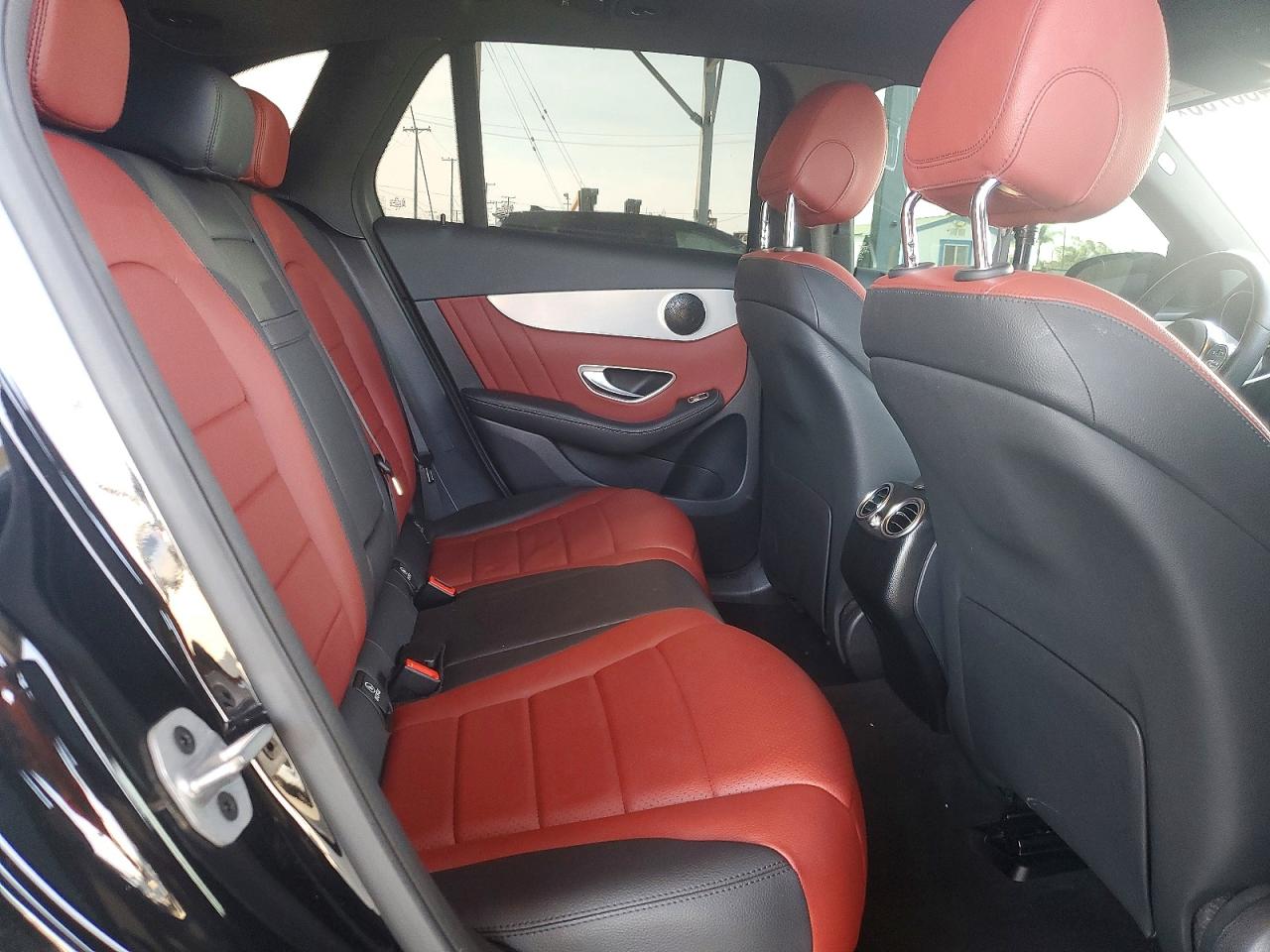 2022 MERCEDES-BENZ GLC-CLASS