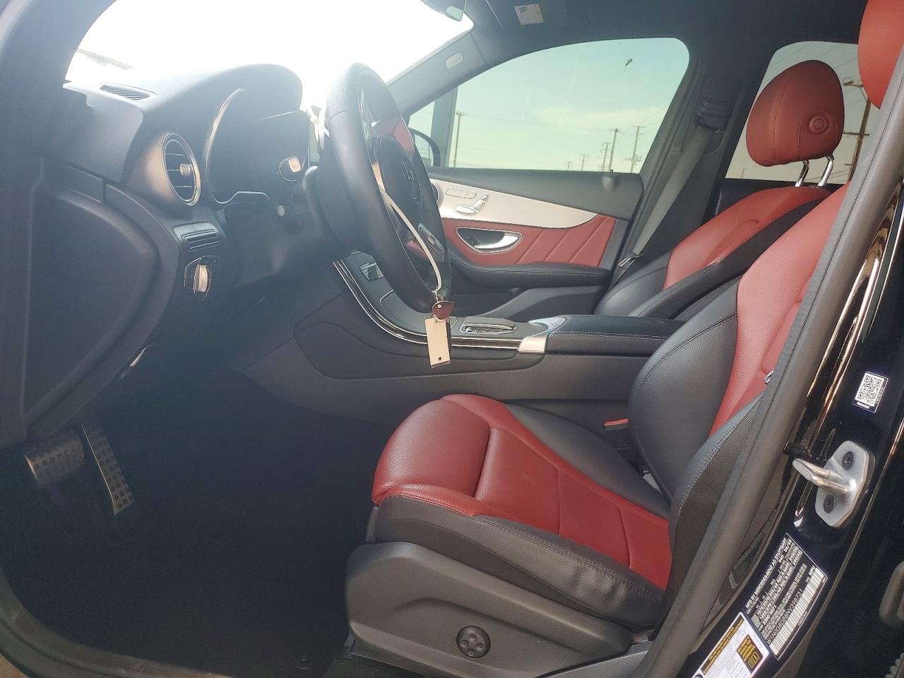 2022 MERCEDES-BENZ GLC-CLASS