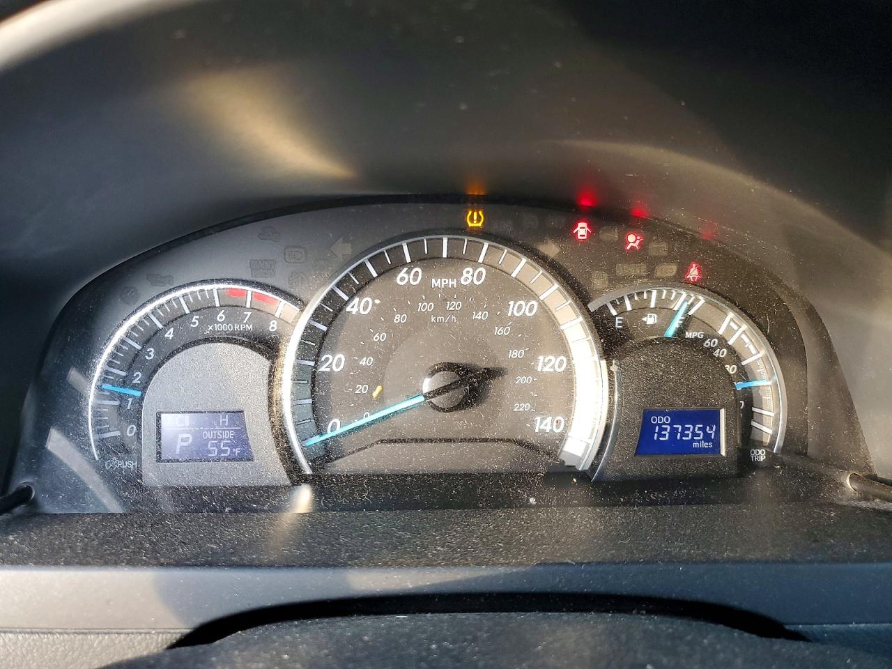 2012 TOYOTA CAMRY