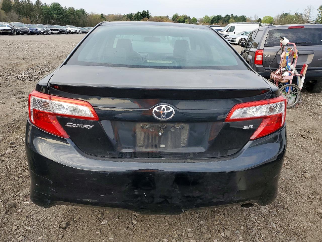 2012 TOYOTA CAMRY