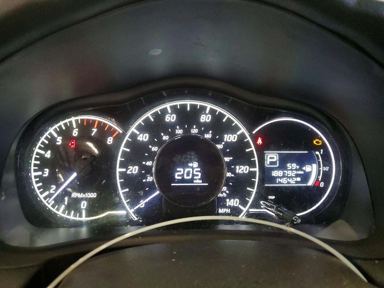 2015 NISSAN VERSA