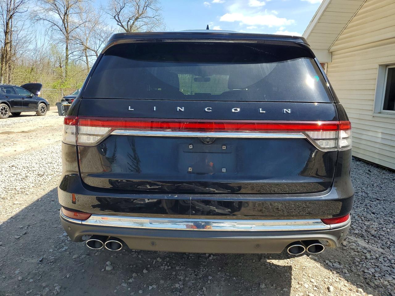 2023 LINCOLN TOWNHOUSE AVIATOR