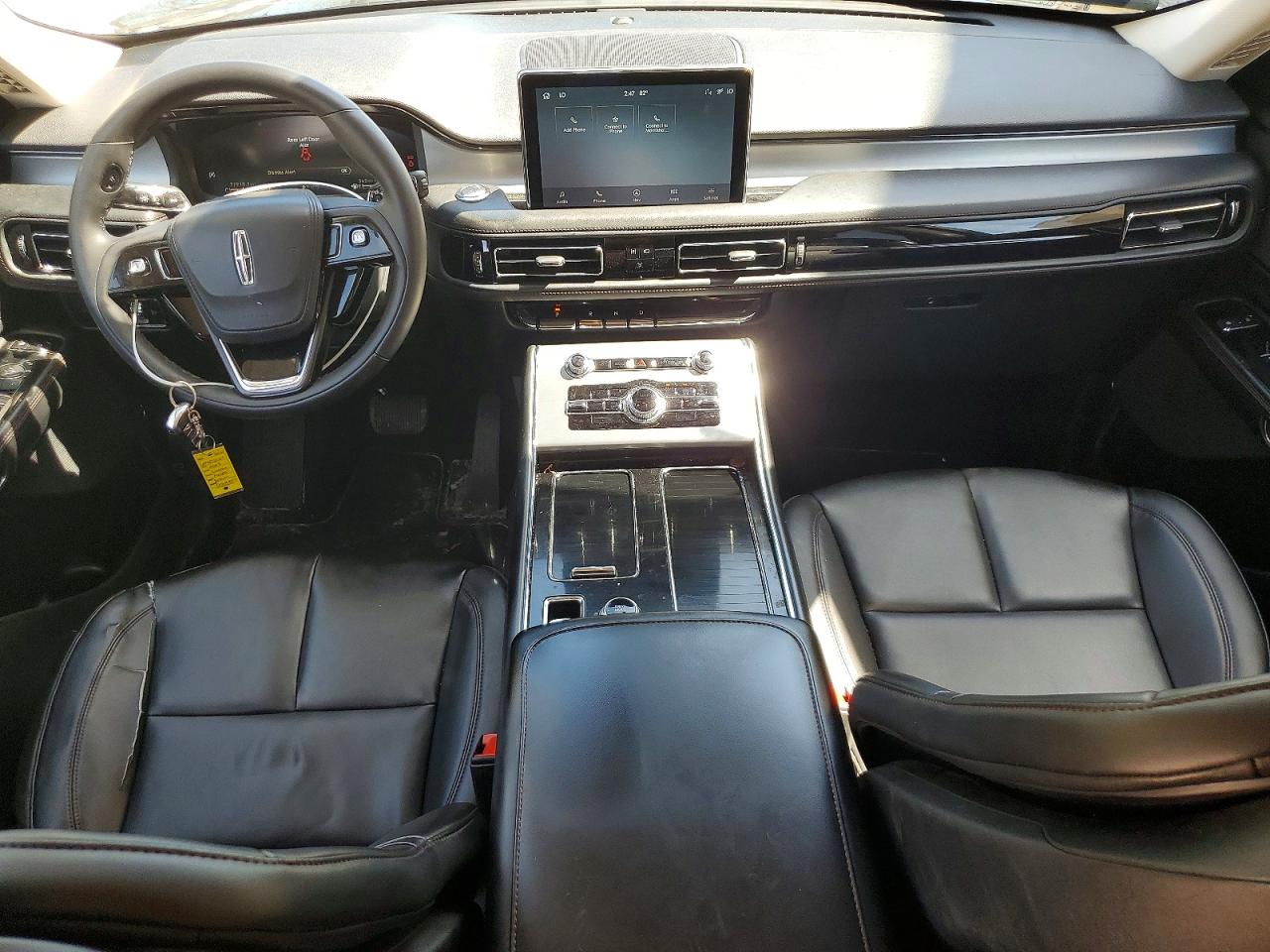 2023 LINCOLN TOWNHOUSE AVIATOR
