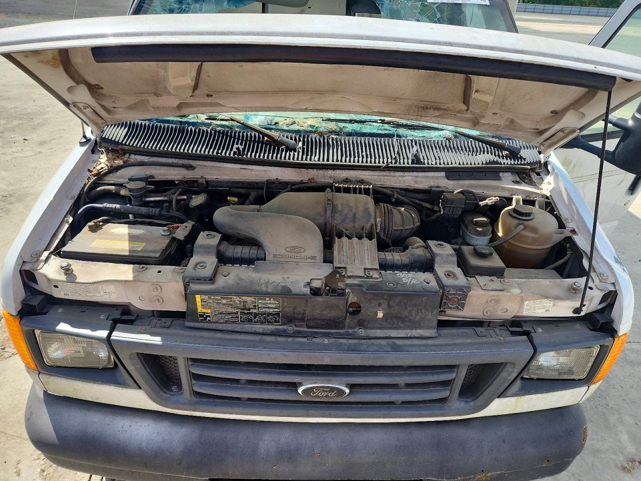 2004 FORD ECONOLINE