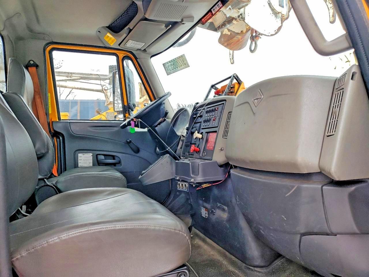 2012 INTERNATIONAL 4000 SERIE