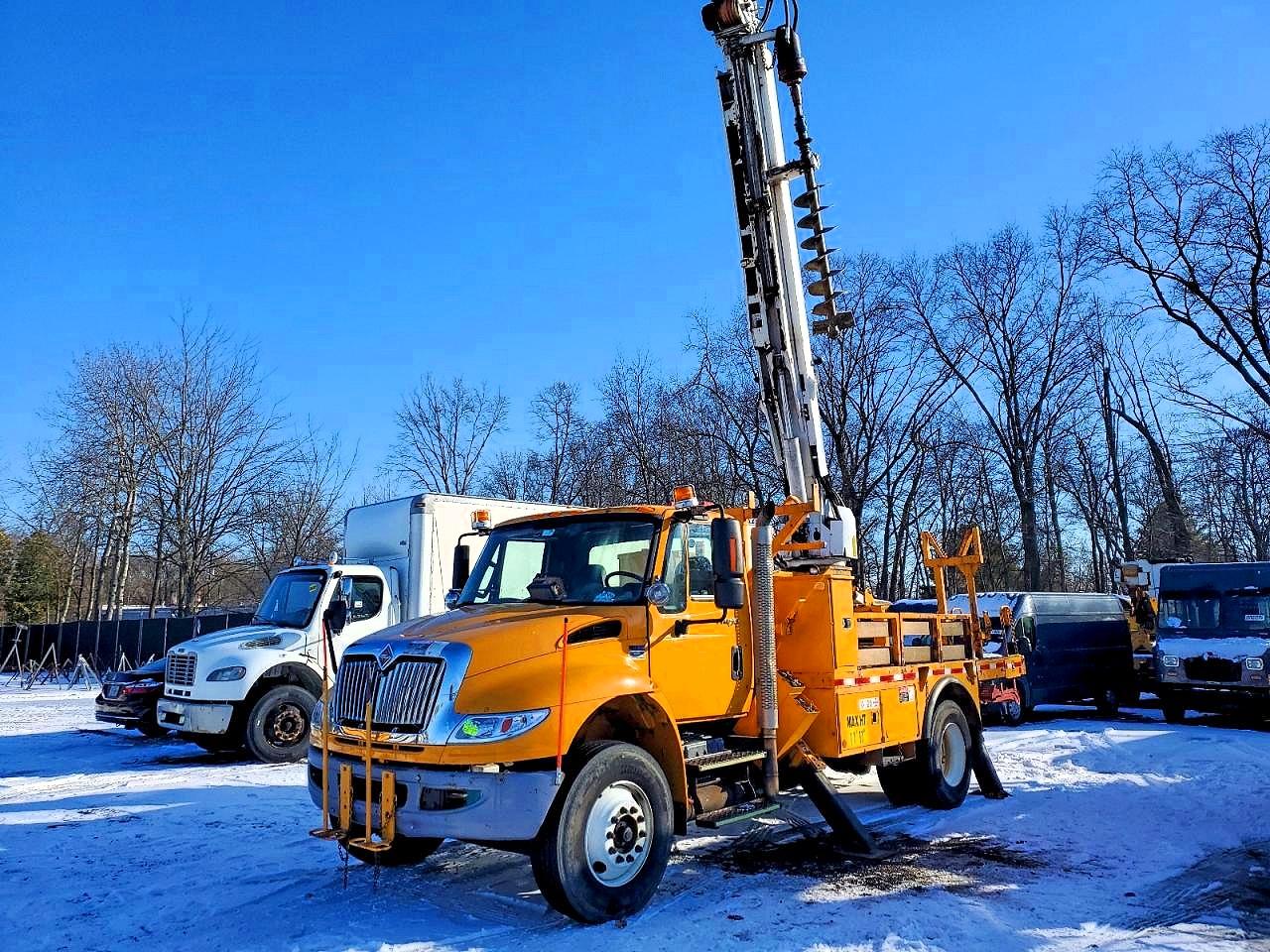 2012 INTERNATIONAL 4000 SERIE
