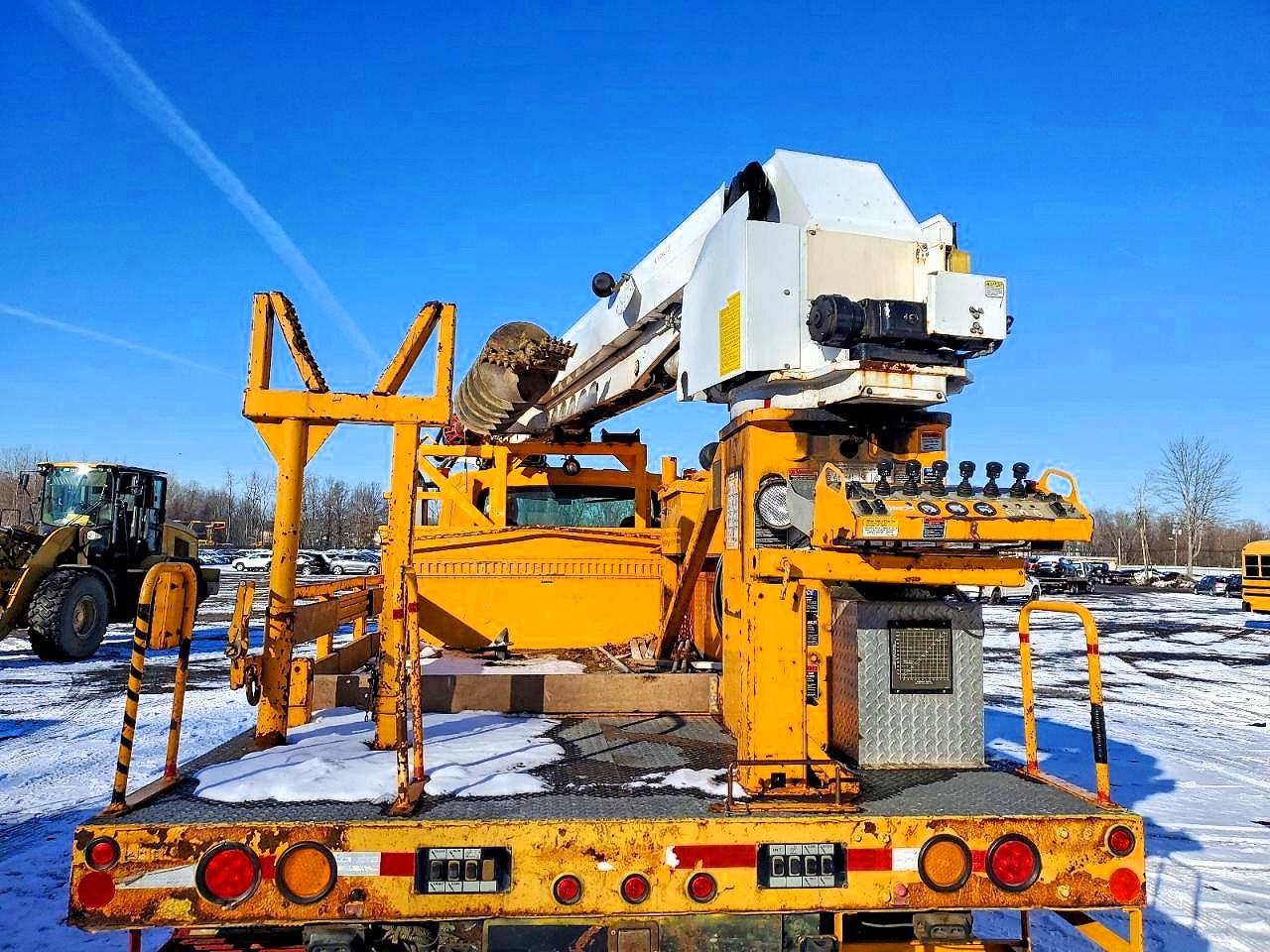 2012 INTERNATIONAL 4000 SERIE