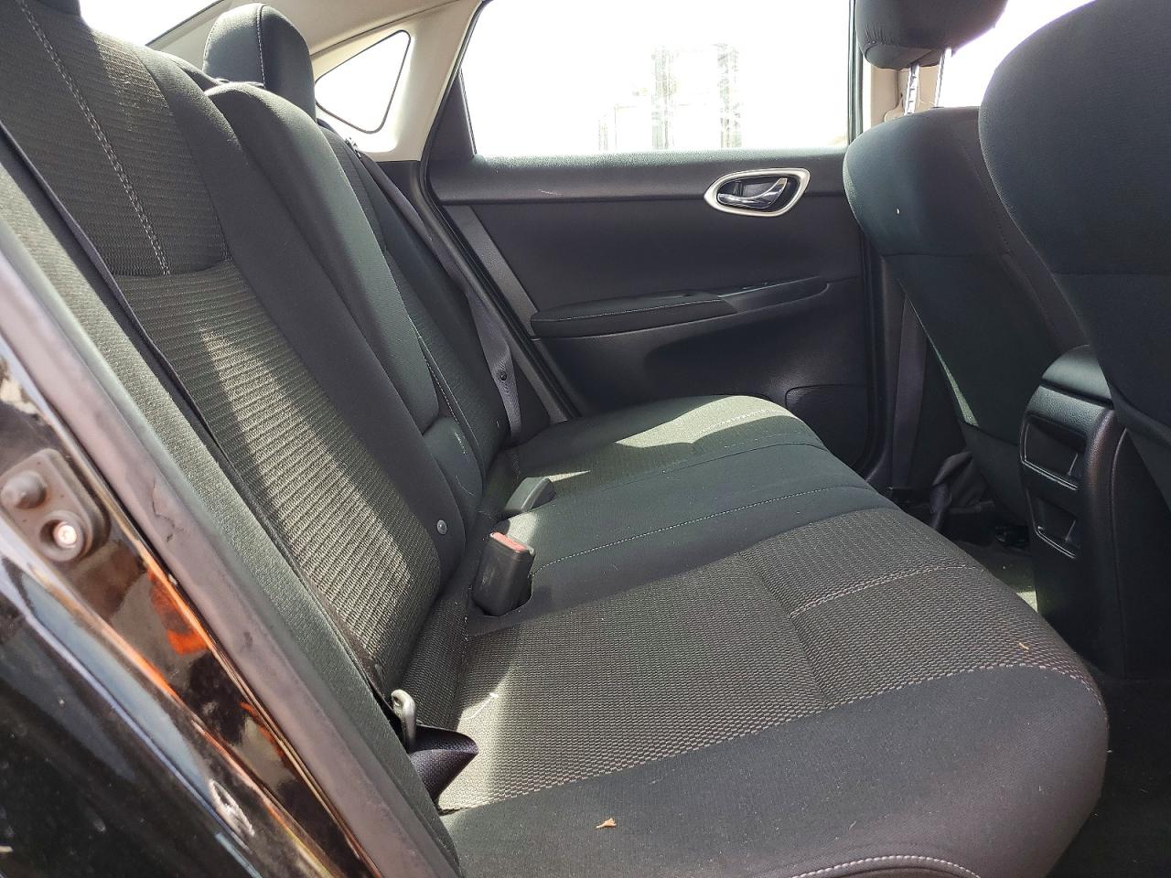 2015 NISSAN SENTRA