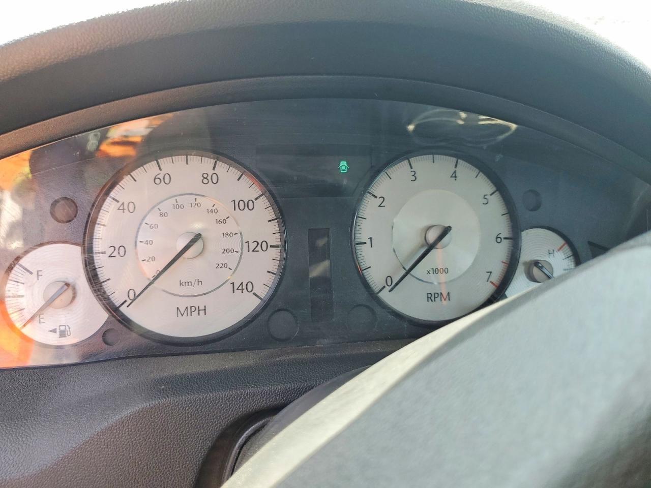 2010 CHRYSLER 300