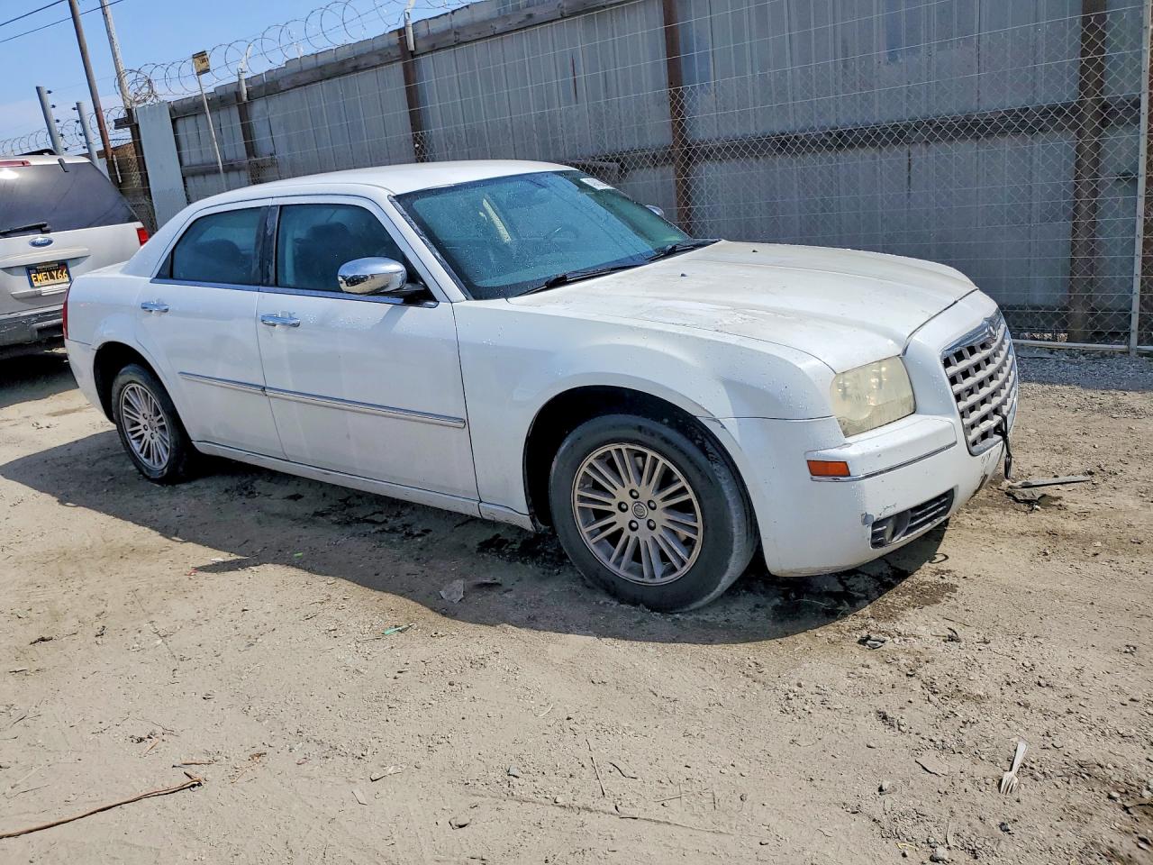 2010 CHRYSLER 300