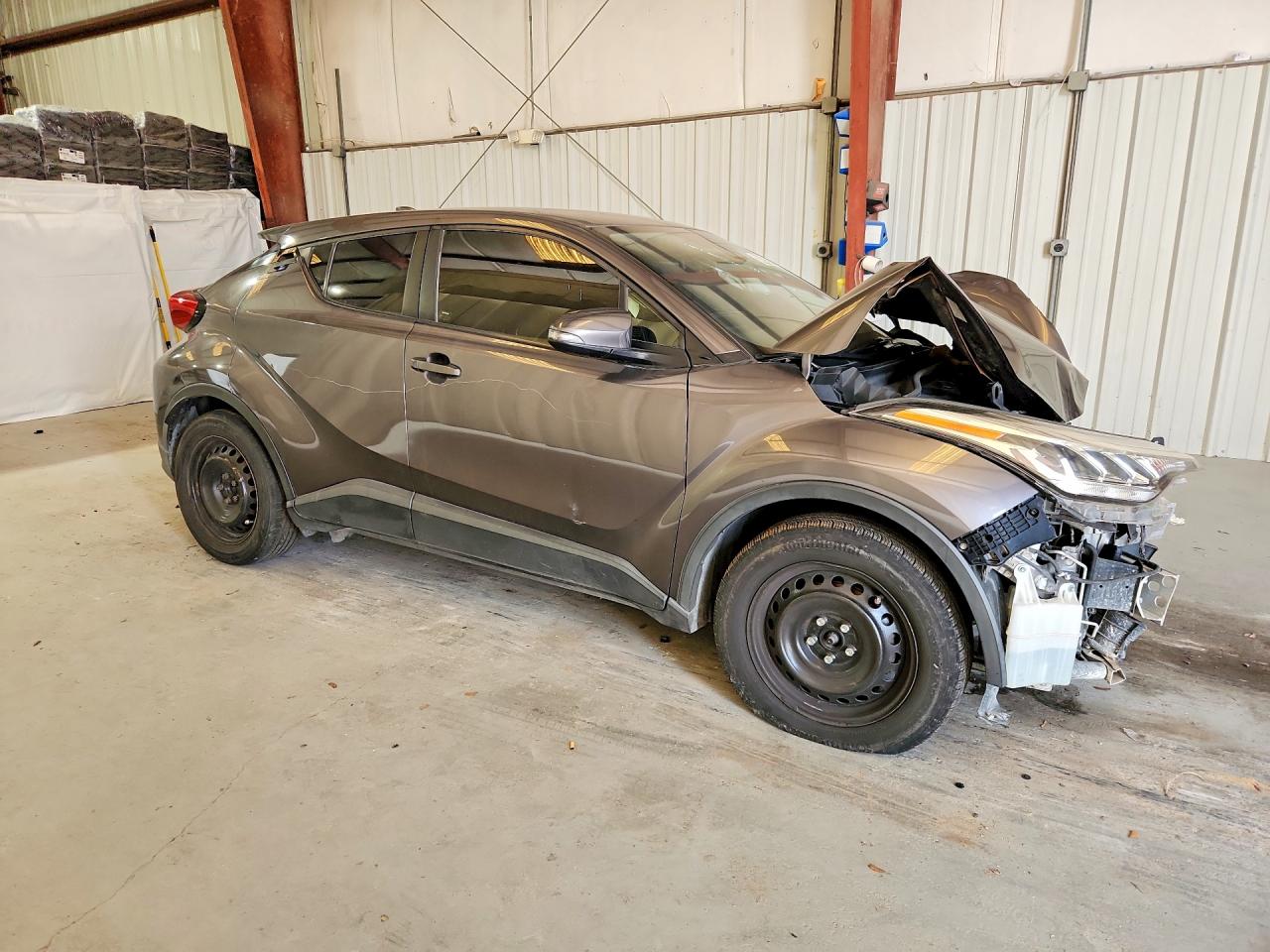 2021 TOYOTA C-HR