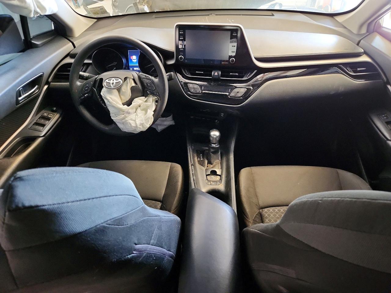 2021 TOYOTA C-HR