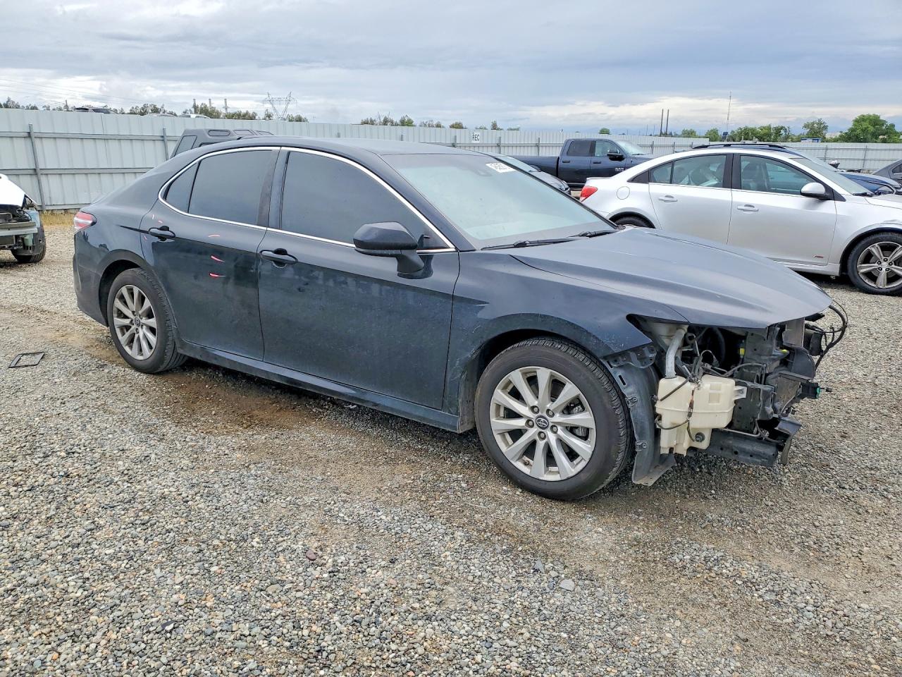 2019 TOYOTA CAMRY