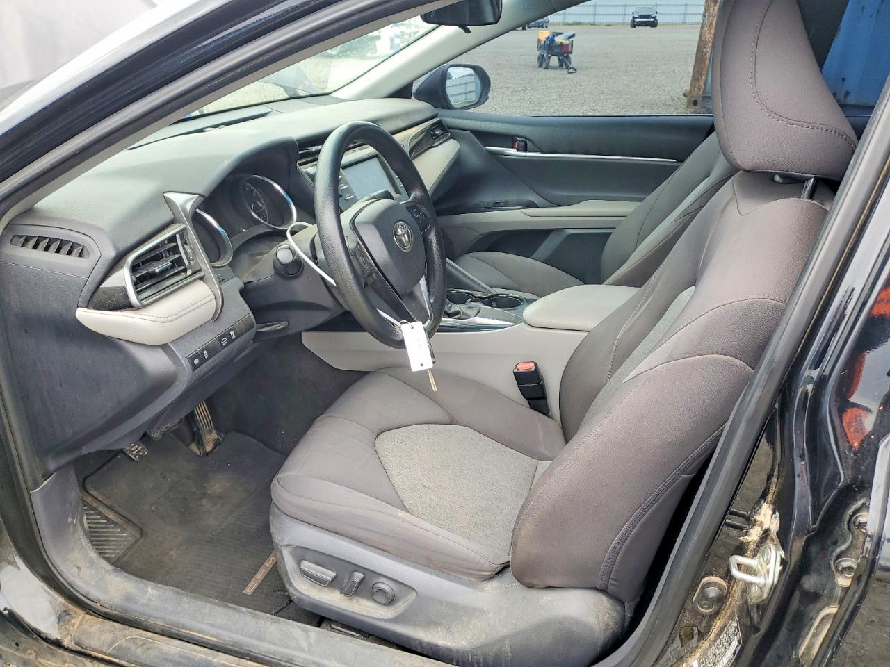 2019 TOYOTA CAMRY
