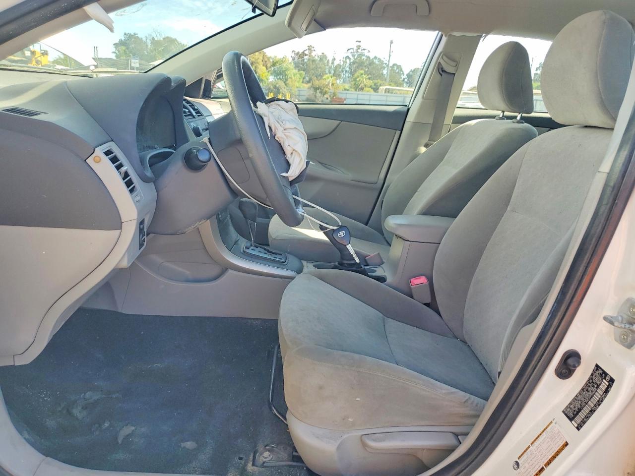2009 TOYOTA COROLLA