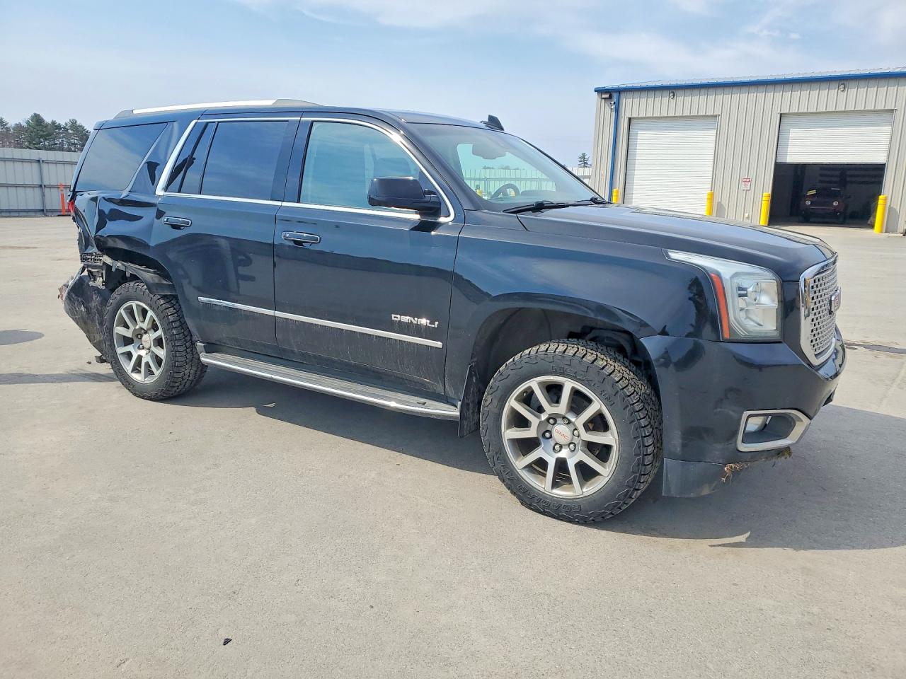 2015 GMC YUKON