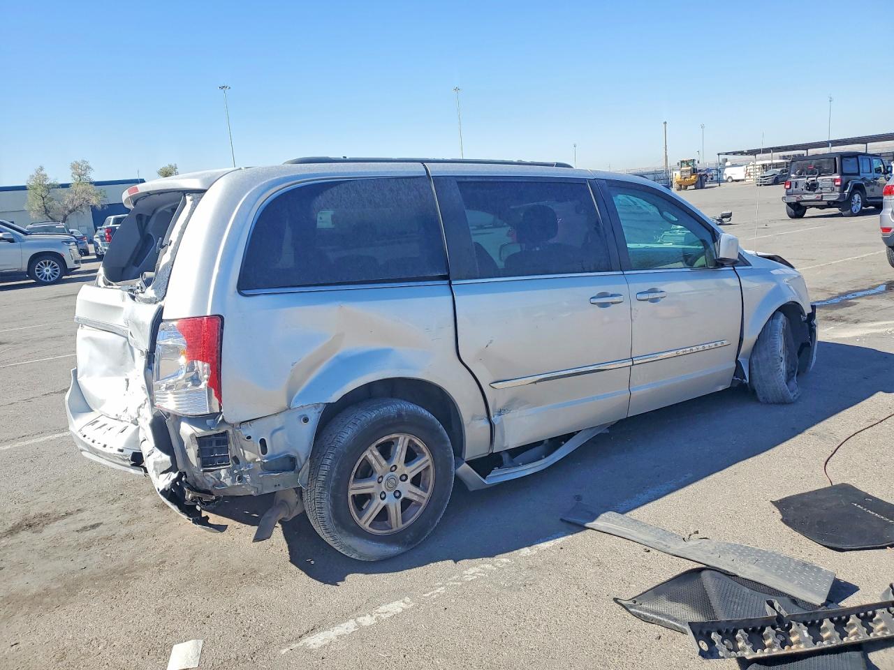 2012 CHRYSLER MINIVAN