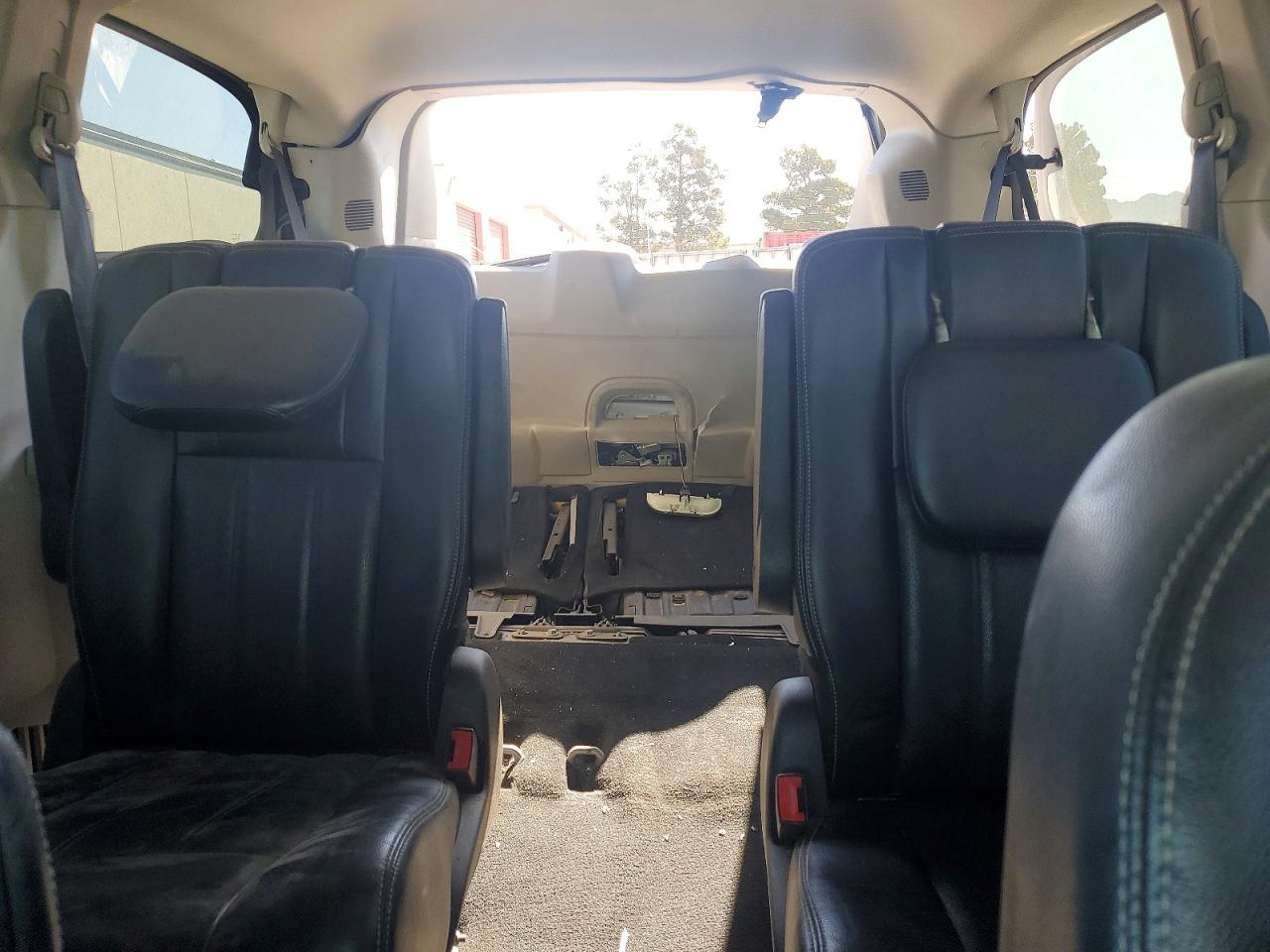 2012 CHRYSLER MINIVAN