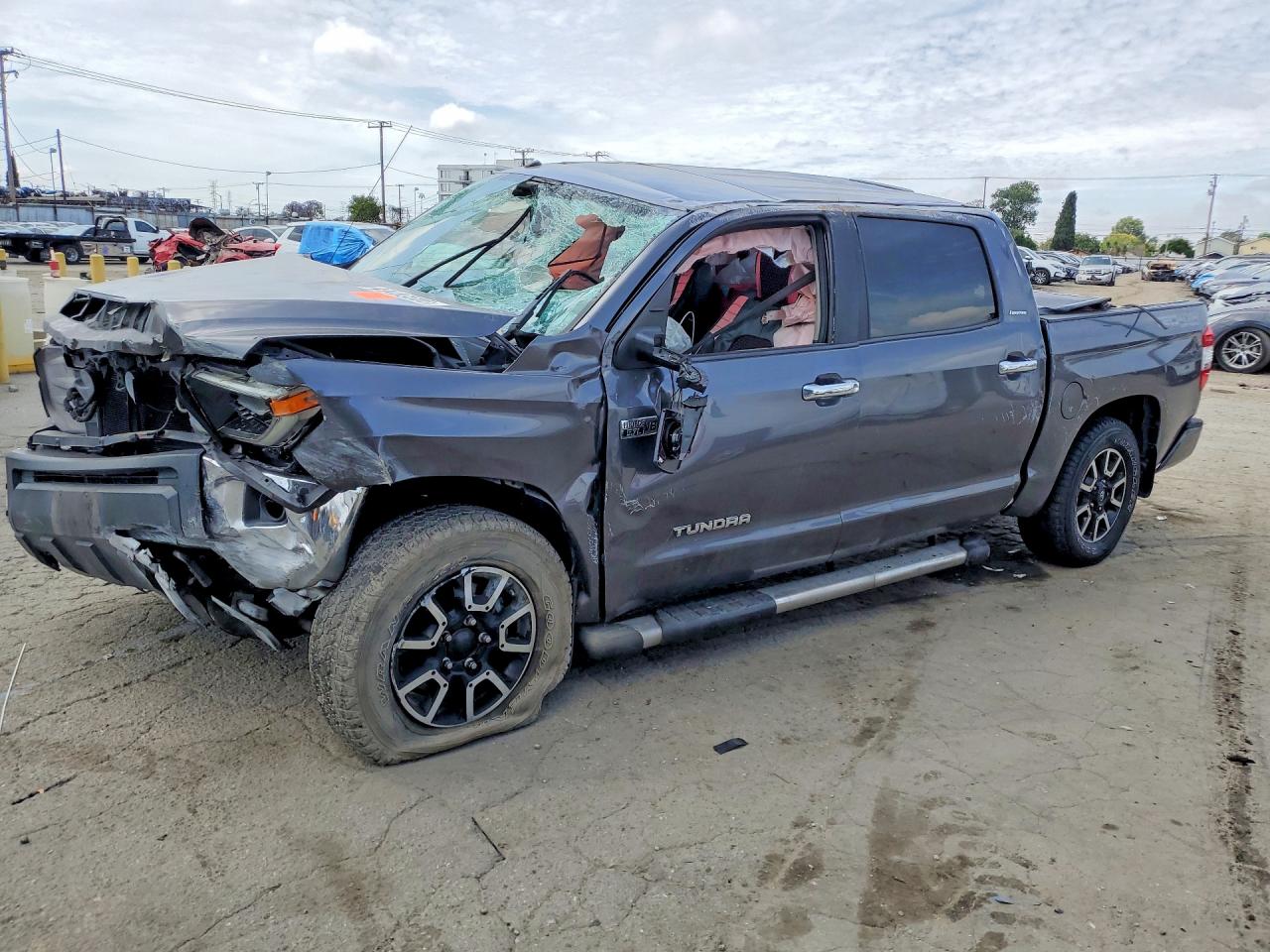 2018 TOYOTA TUNDRA