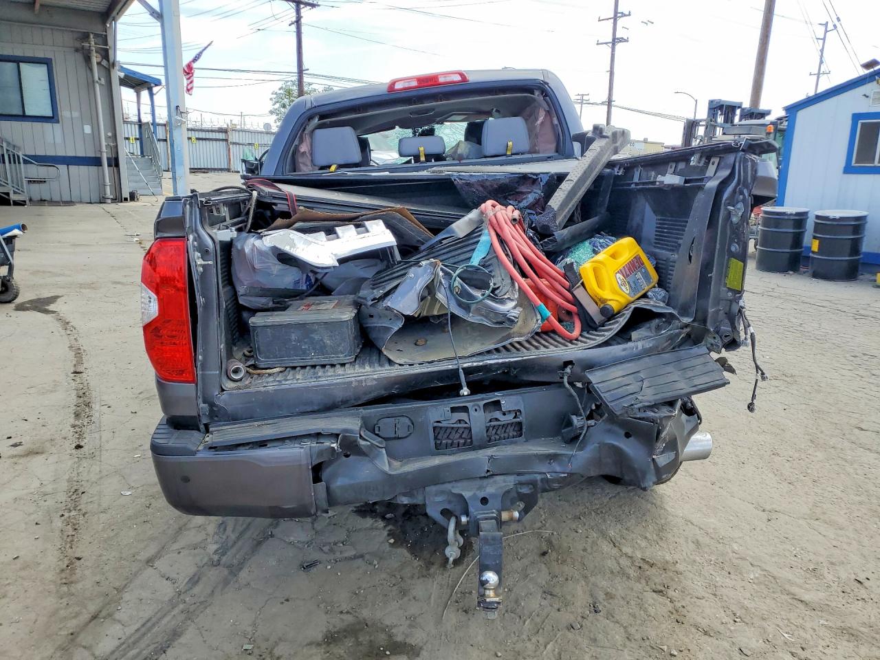 2018 TOYOTA TUNDRA
