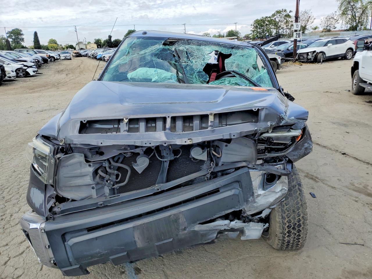 2018 TOYOTA TUNDRA