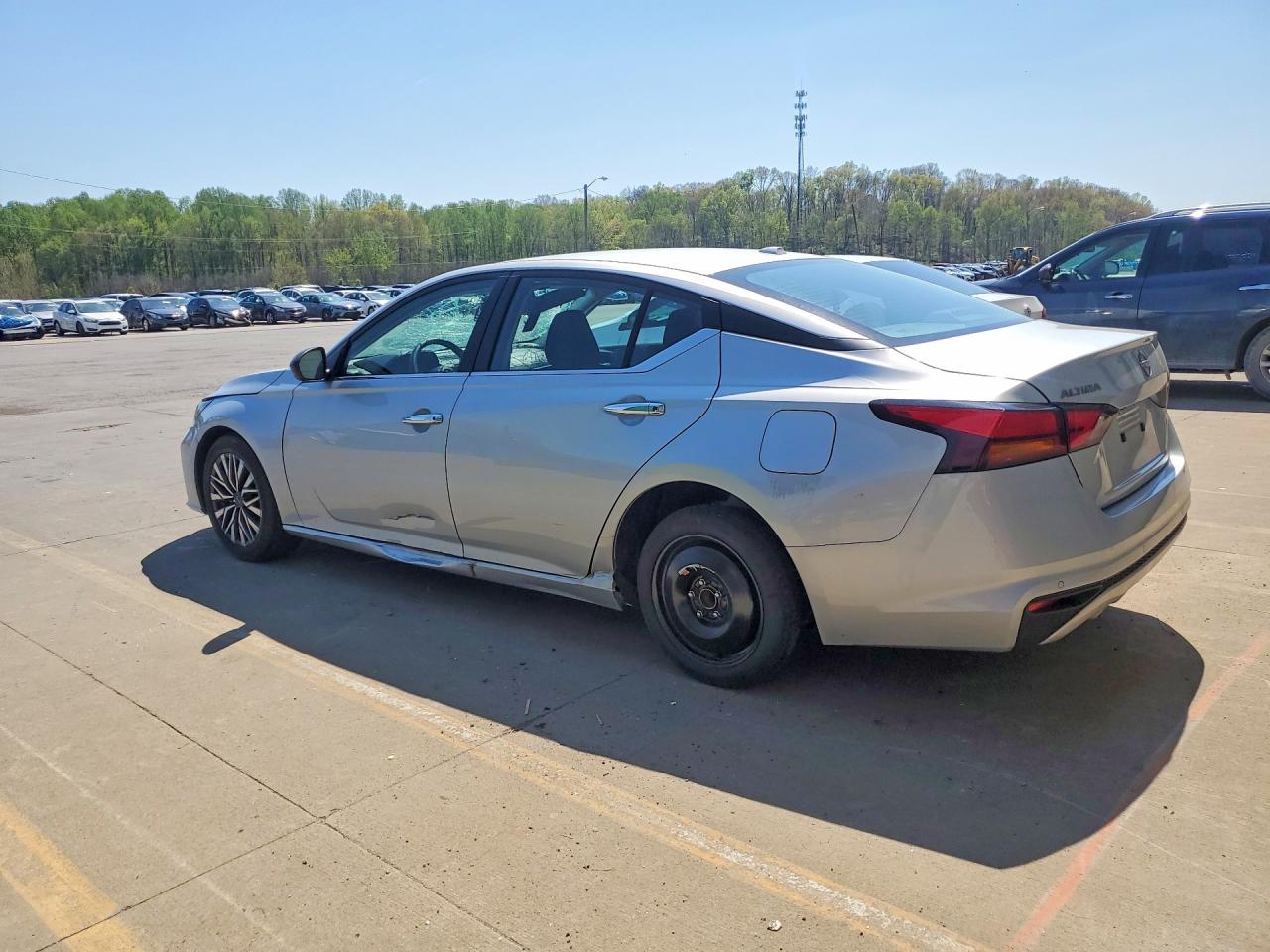 2025 NISSAN ALTIMA