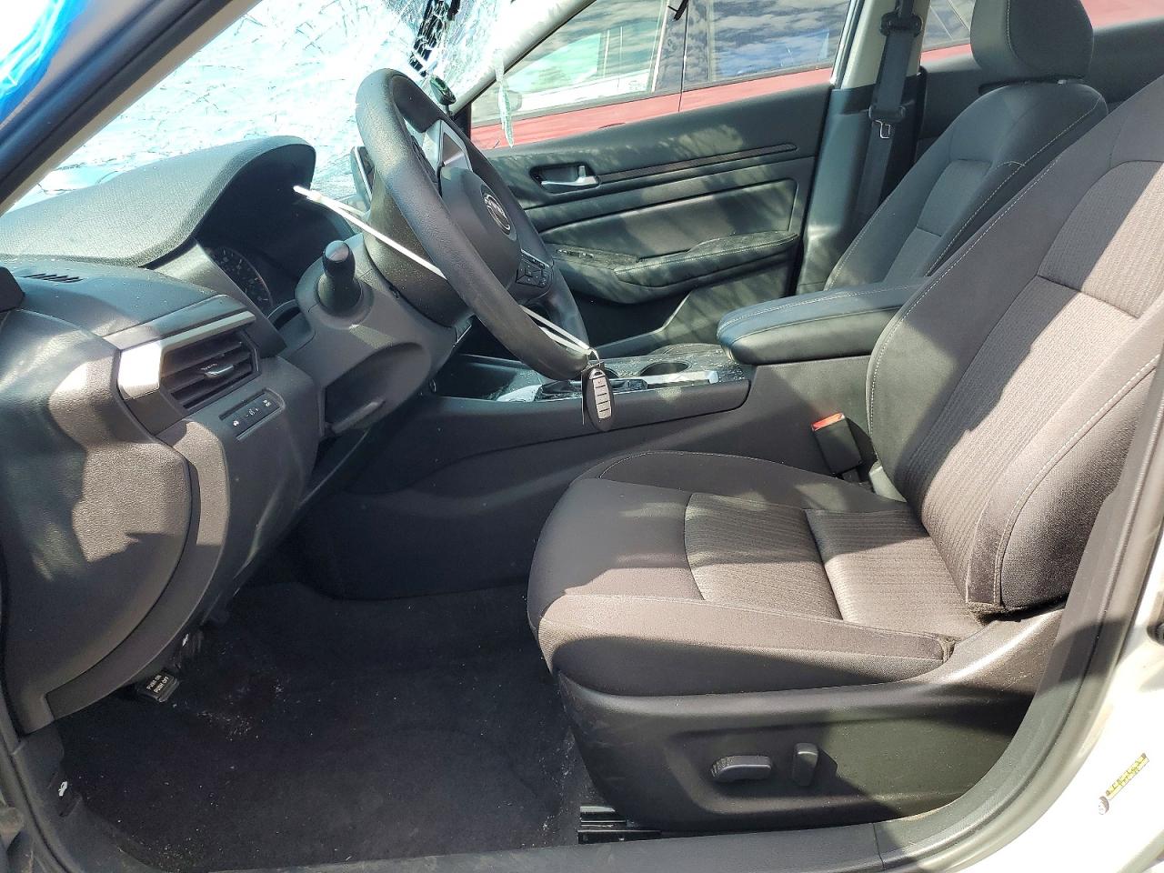 2025 NISSAN ALTIMA