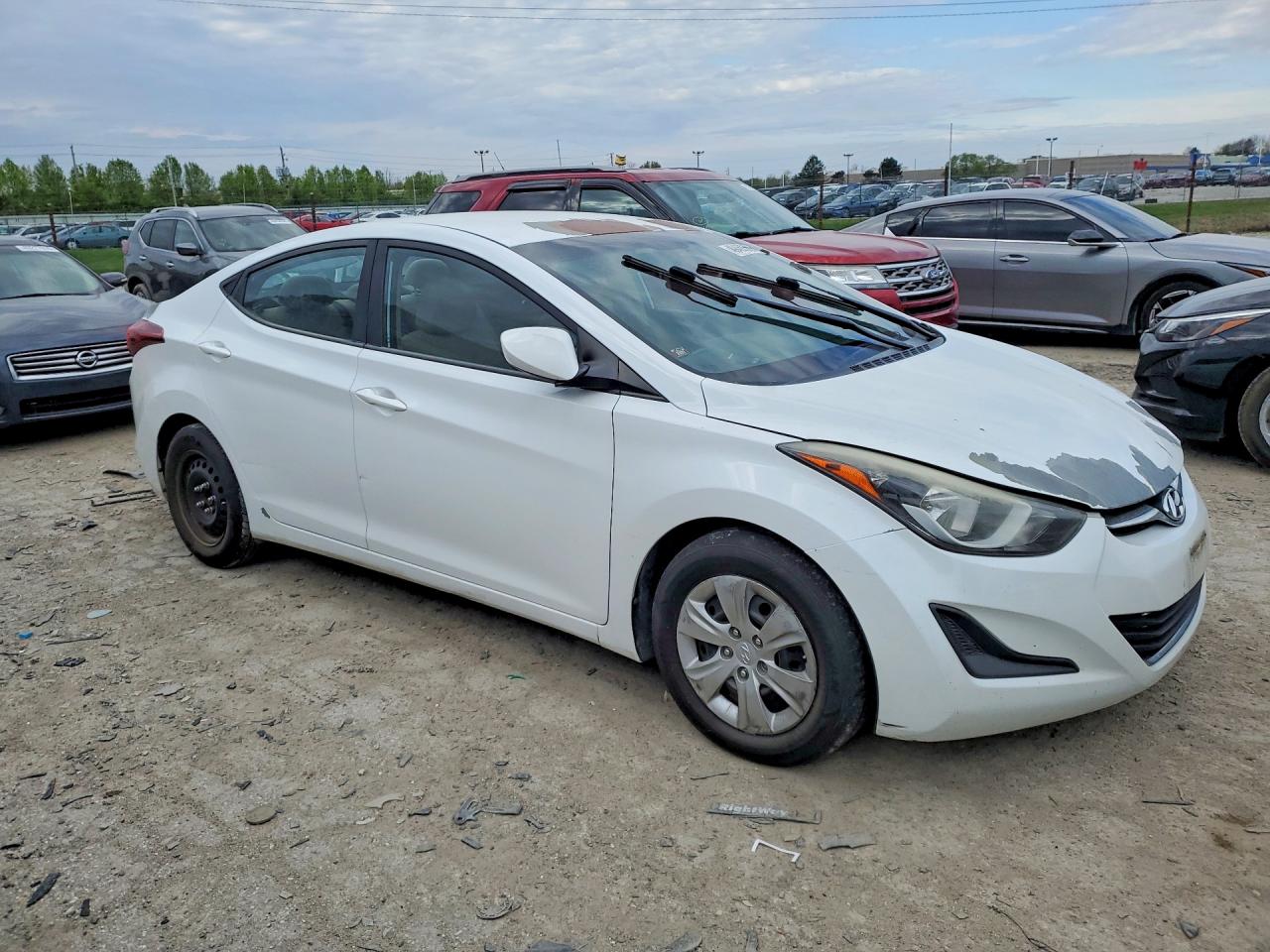 2016 HYUNDAI ELANTRA