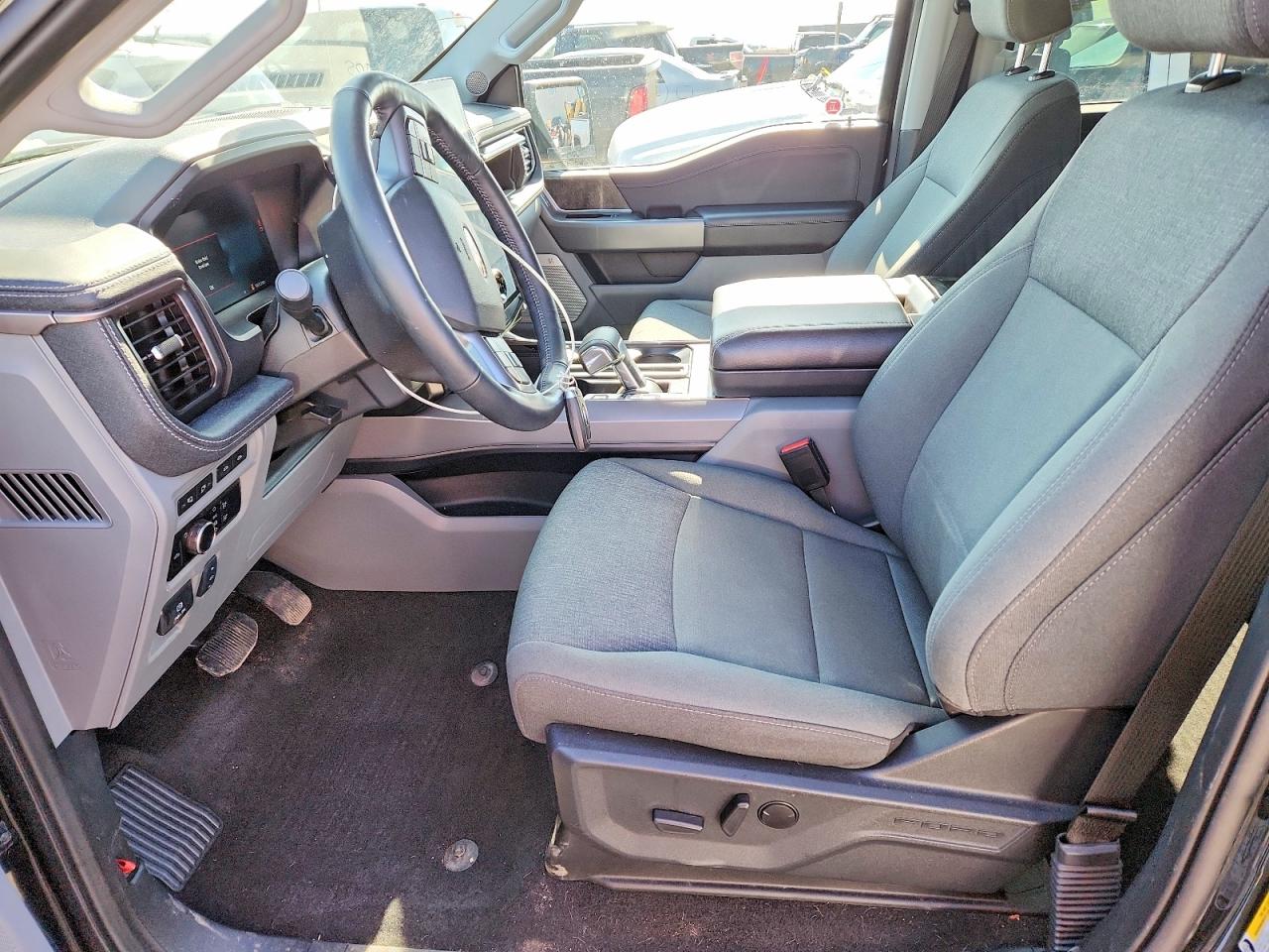 2024 FORD F150