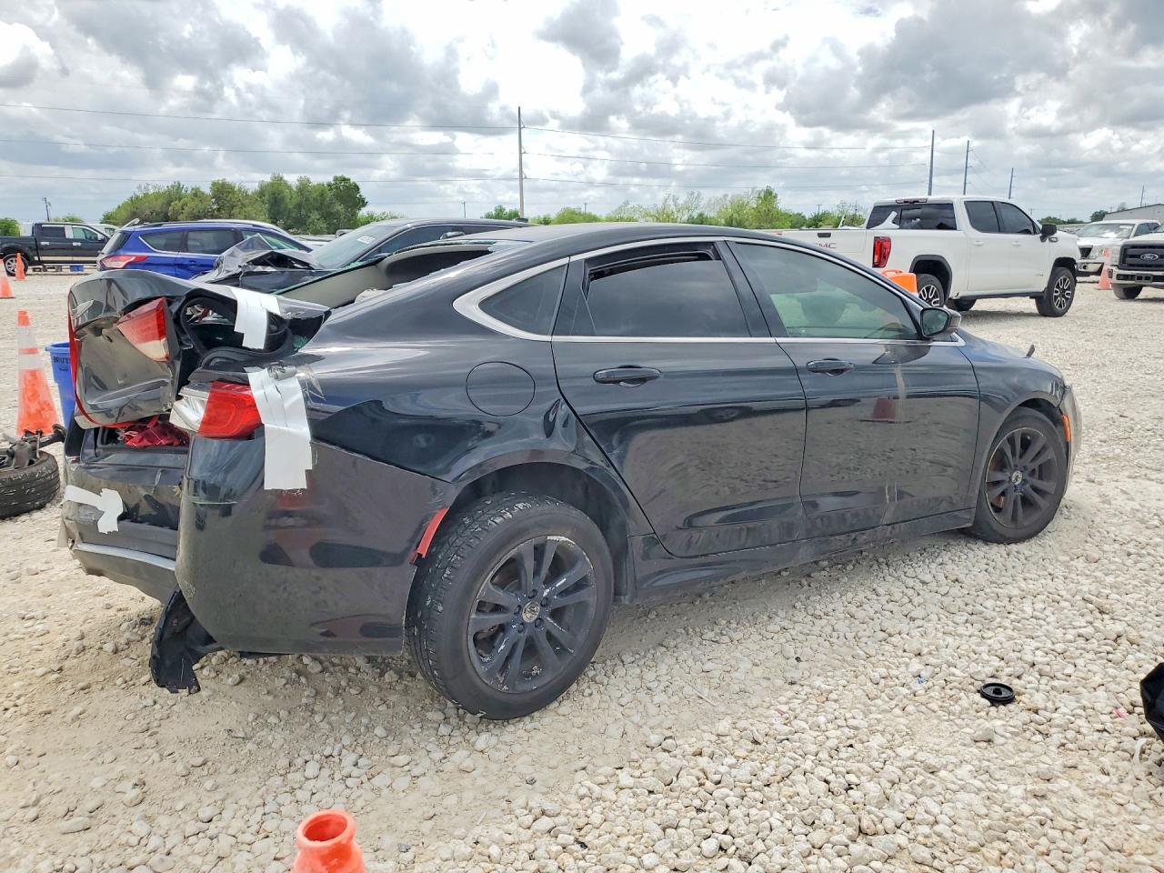 2016 CHRYSLER 200