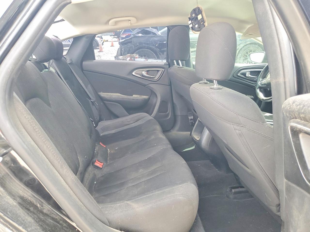 2016 CHRYSLER 200