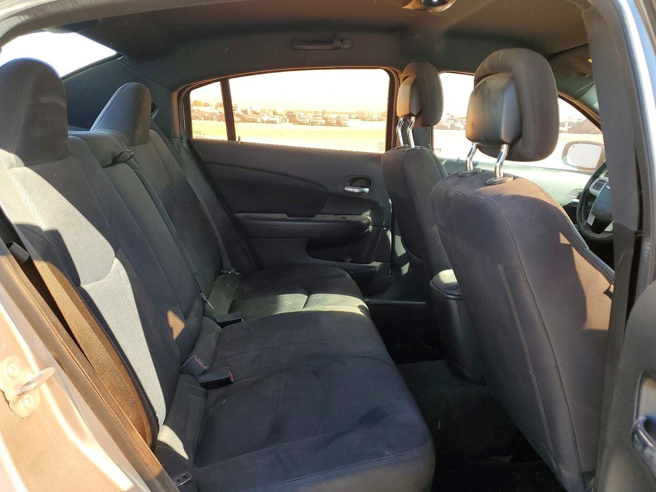 2014 CHRYSLER 200
