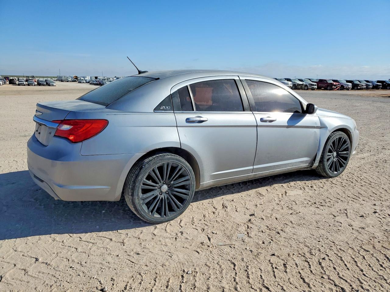 2014 CHRYSLER 200