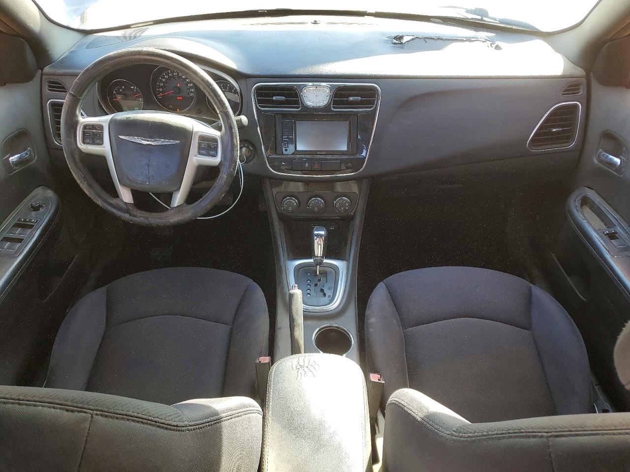 2014 CHRYSLER 200