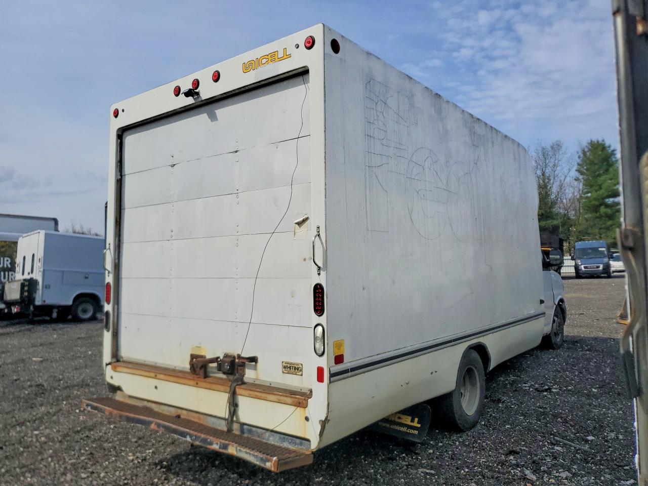 2017 CHEV EXPRESS