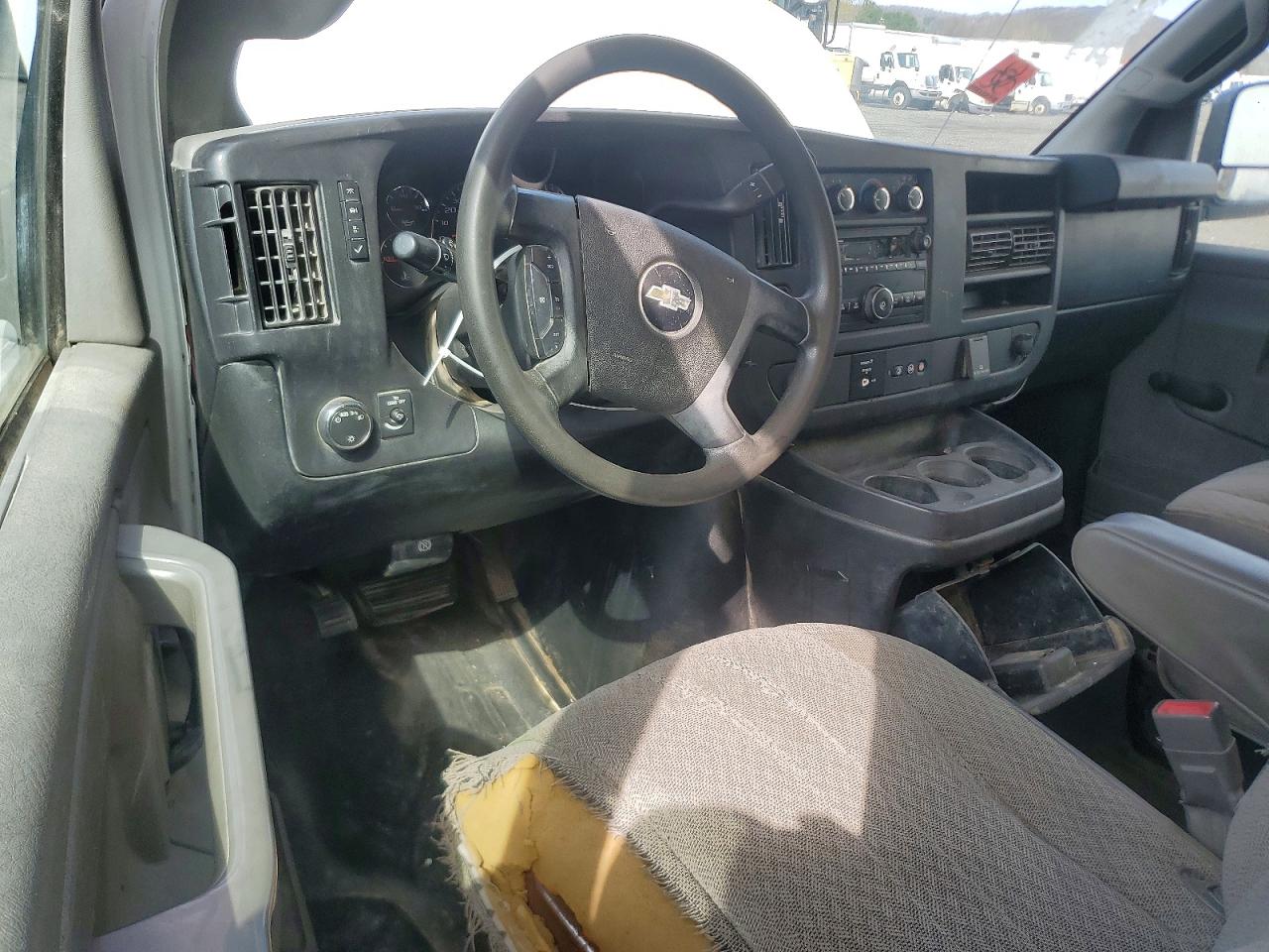 2017 CHEV EXPRESS