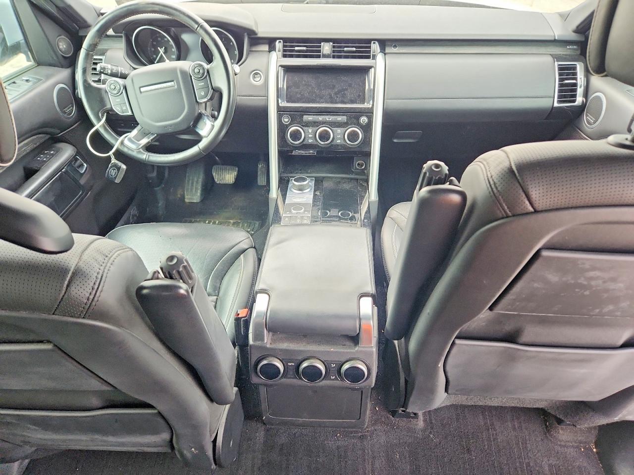 2017 LAND ROVER DISCOVERY