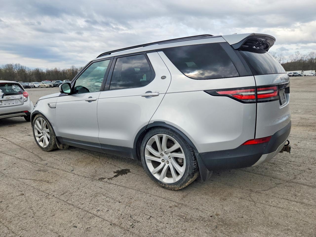 2017 LAND ROVER DISCOVERY