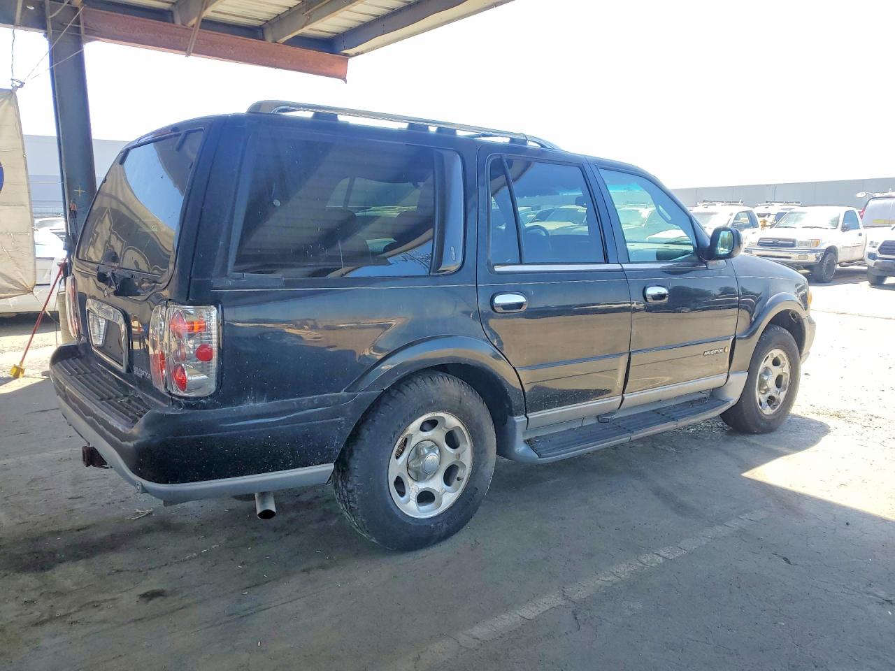 2002 LINCOLN NAVIGATOR