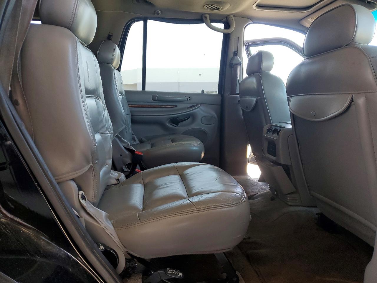 2002 LINCOLN NAVIGATOR