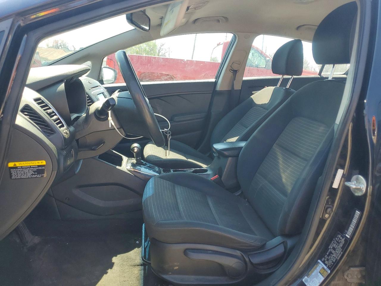 2017 KIA FORTE