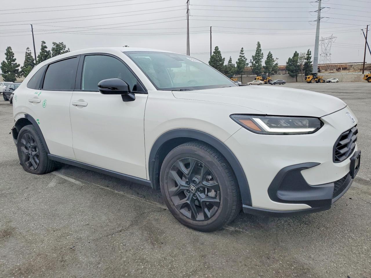 2025 HONDA HR-V