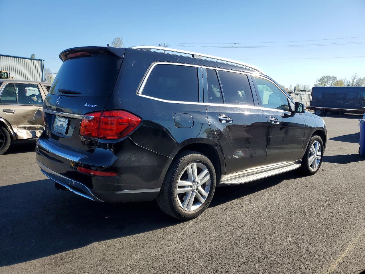 2013 MERCEDES-BENZ GL-CLASS