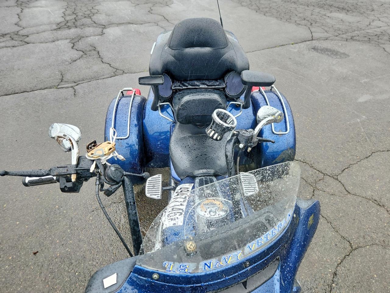2014 HARLEY-DAVIDSON FL