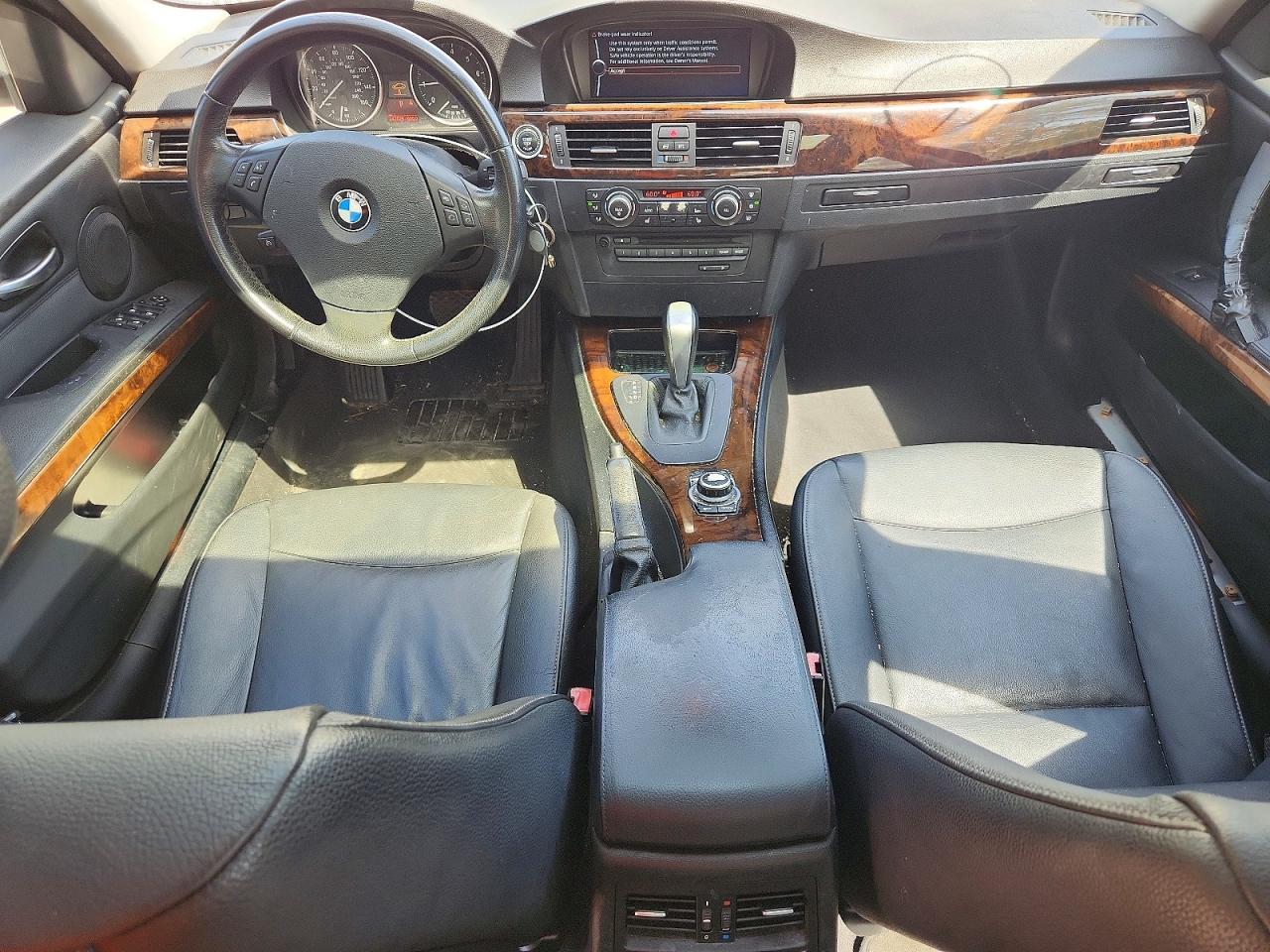 2010 BMW 3 SERIES