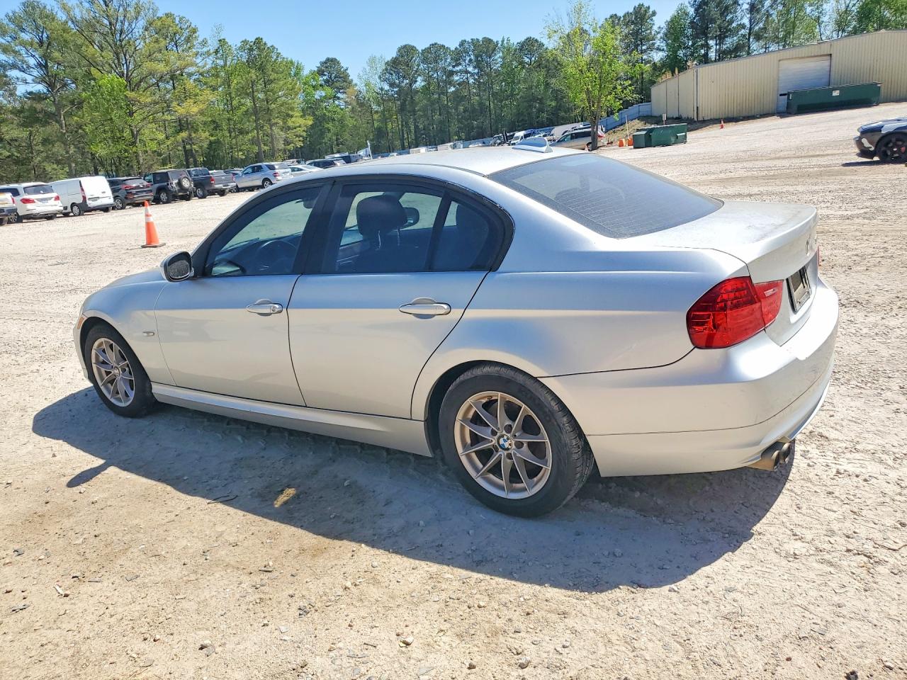 2010 BMW 3 SERIES