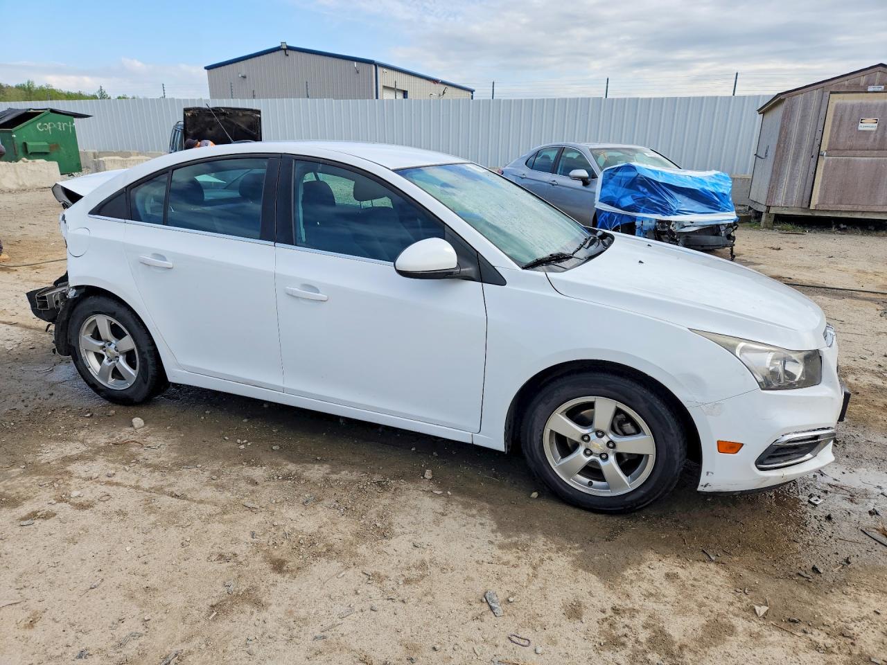 2015 CHEVROLET CRUZE