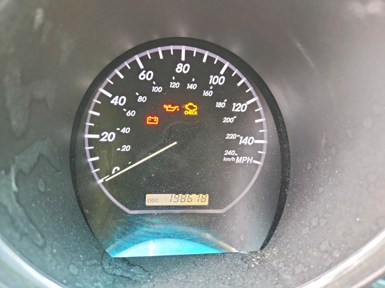 2005 LEXUS RX330