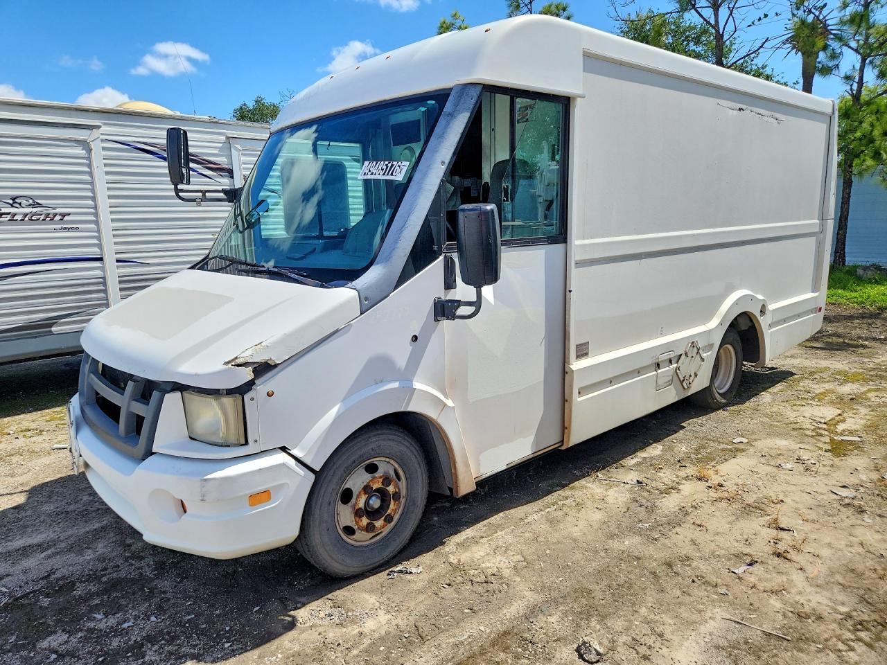 2013 ISUZU NPR